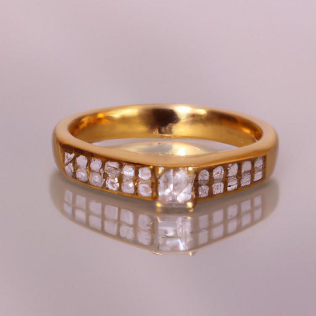 jak wyczyścić złoty pierścionek